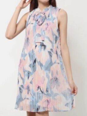 DKNY Sleeveless Pleated Floral Midi Dress in Pink, Blue & White